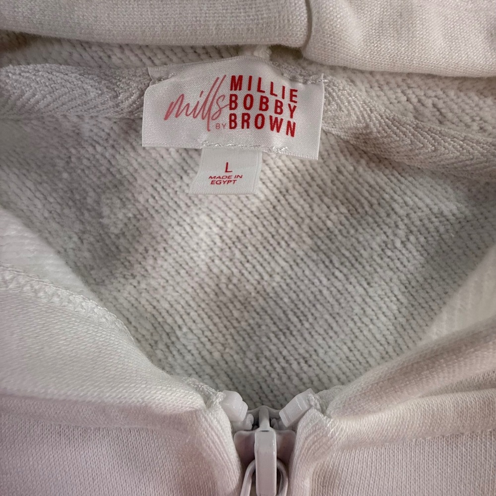 Millie Bobby Brown Florence by Mills Bon Voyage Zip Hoodie White Size L NWT - Picture 5 of 10